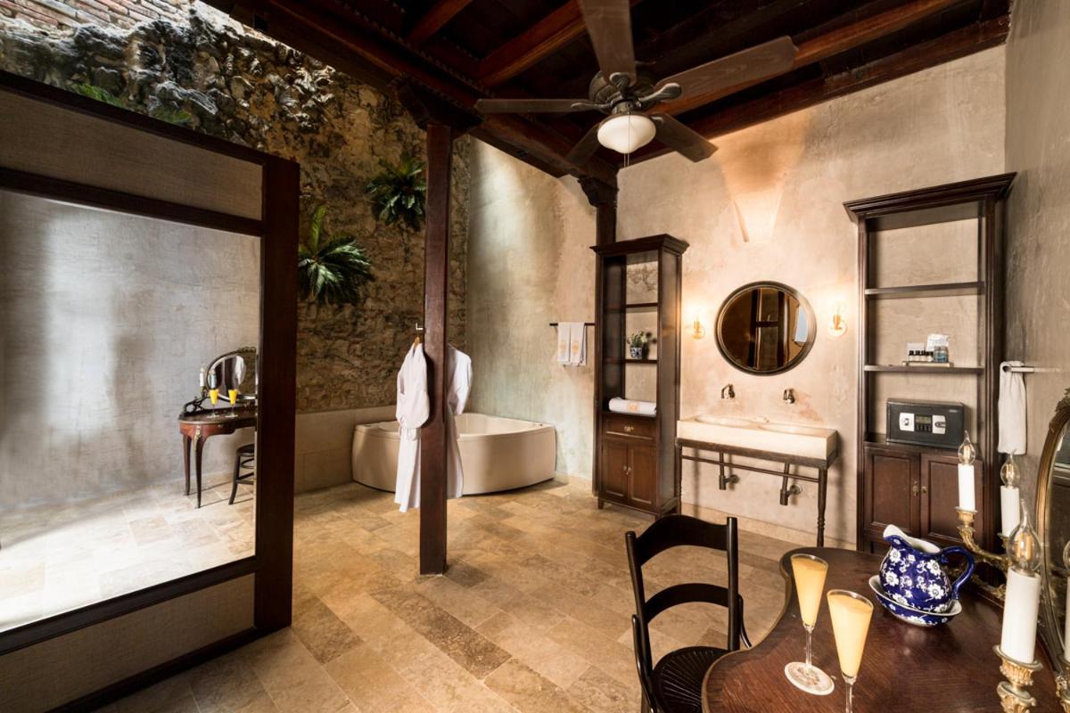 Hotel Boutique Casa Del Arzobispado Cartagena Ngoại thất bức ảnh
