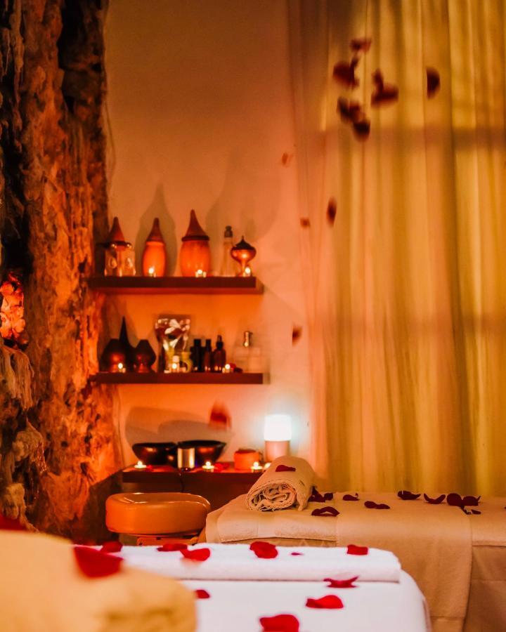 Hotel Boutique Casa Del Arzobispado Cartagena Ngoại thất bức ảnh